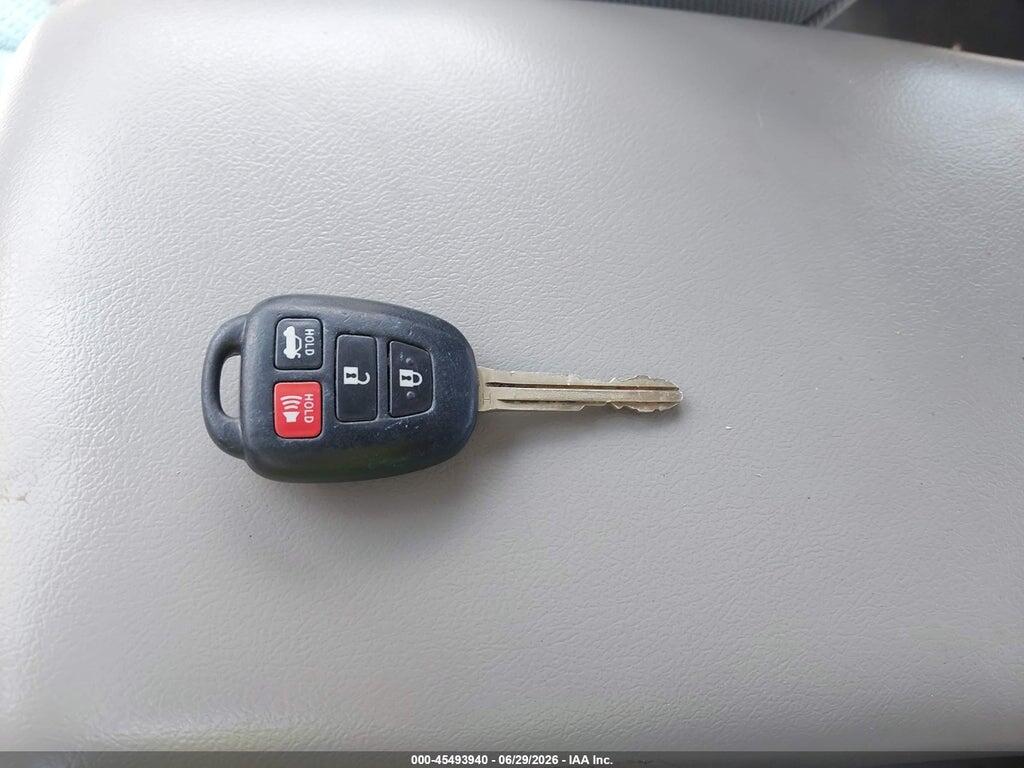 4T4BF1FKXGR522595 2016 TOYOTA CAMRY photo no. 11
