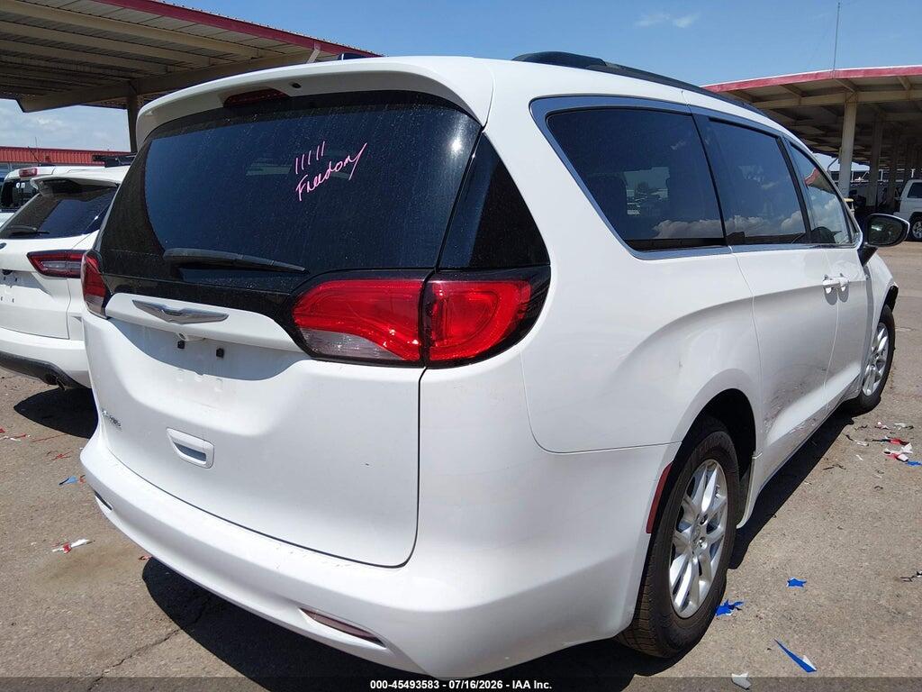 2C4RC1DG4MR551961 2021 CHRYSLER VOYAGER photo no. 4