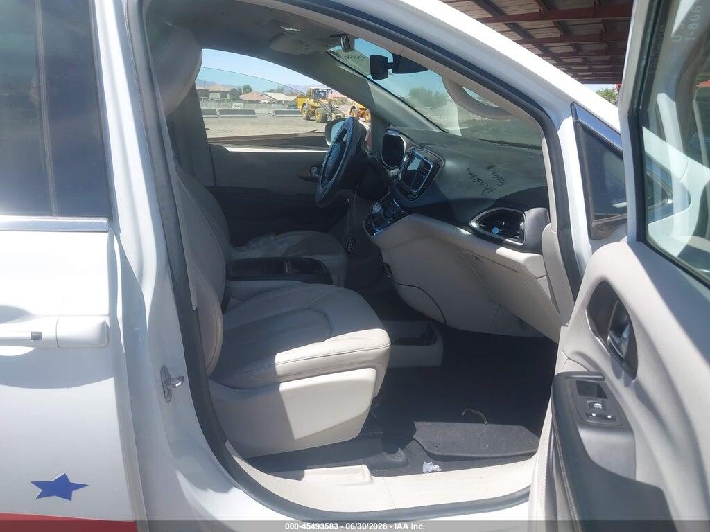 2C4RC1DG4MR551961 2021 CHRYSLER VOYAGER photo no. 5