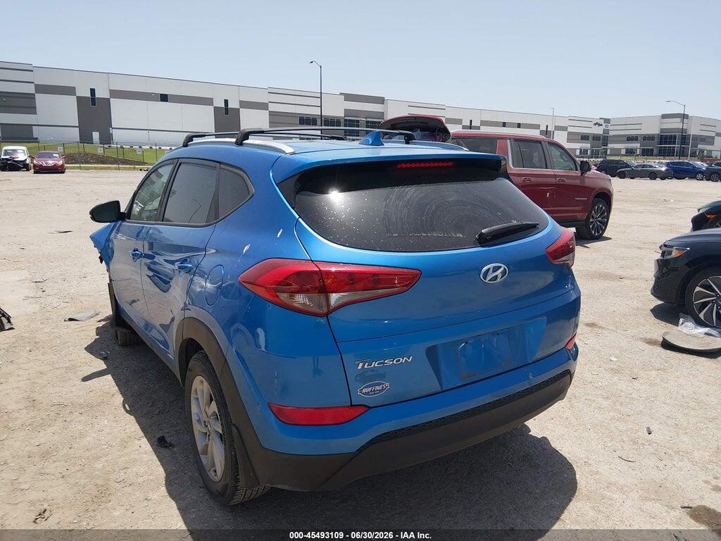 KM8J33A41JU735686 2018 HYUNDAI TUCSON photo no. 3