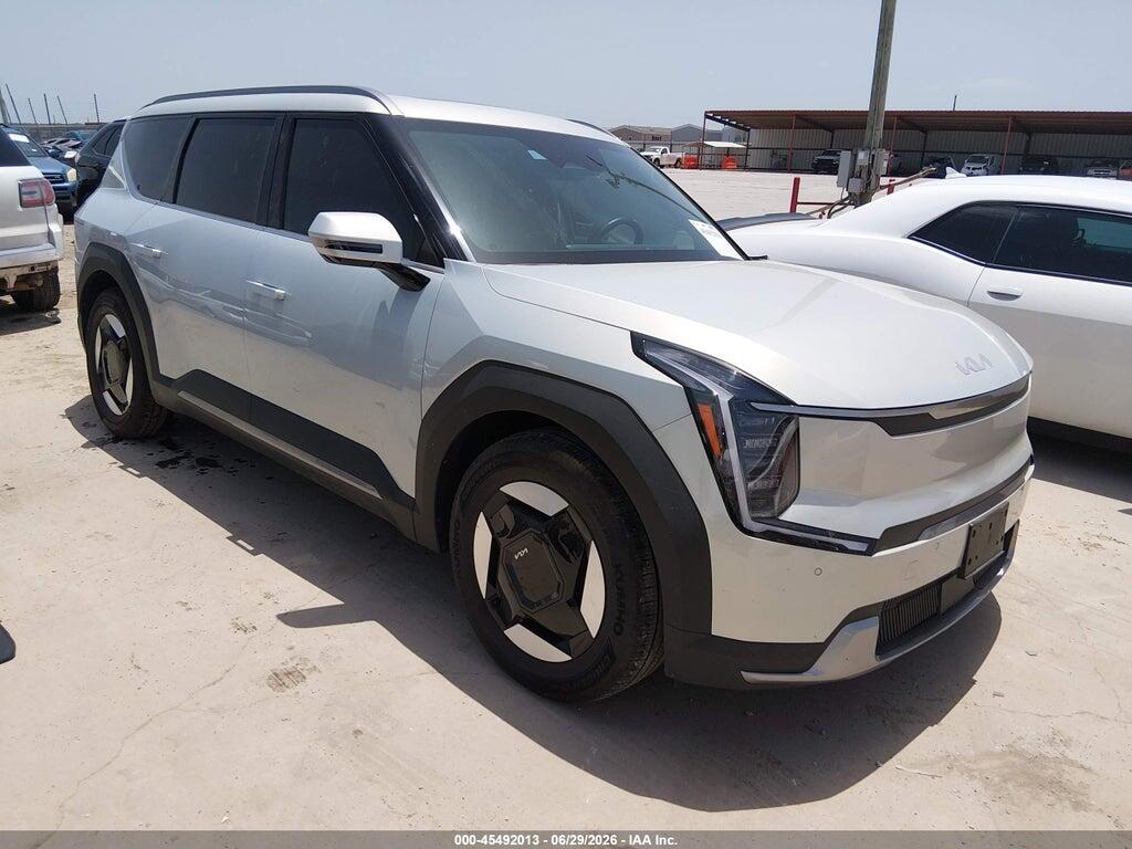 KNDAFFS50R6024100 2024 KIA EV9 photo no. 1