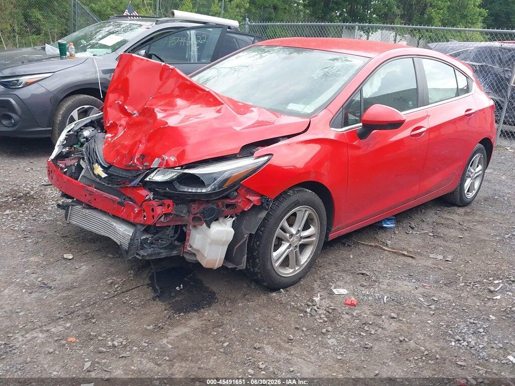 3G1BE6SM7JS624149 2018 CHEVROLET CRUZE photo no. 2