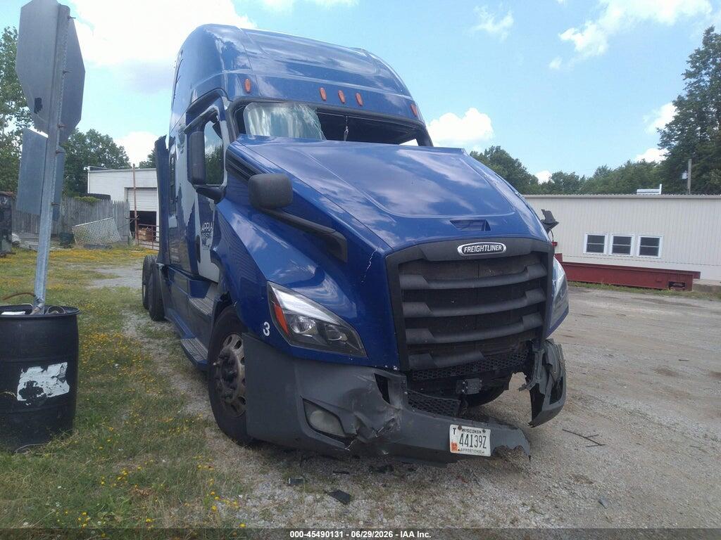 3AKJHHDR2LSKU8870 2020 FREIGHTLINER NEW CASCADIA 126 photo no. 2