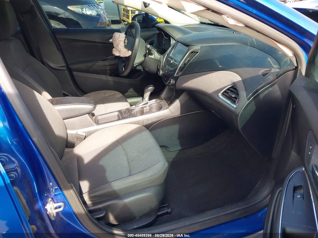 1G1BE5SM6J7124802 2018 CHEVROLET CRUZE photo no. 5