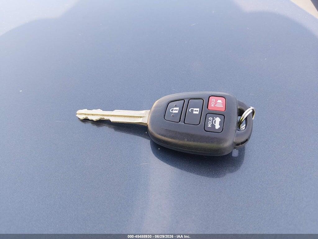 5YFBURHE7GP564701 2016 TOYOTA COROLLA photo no. 11