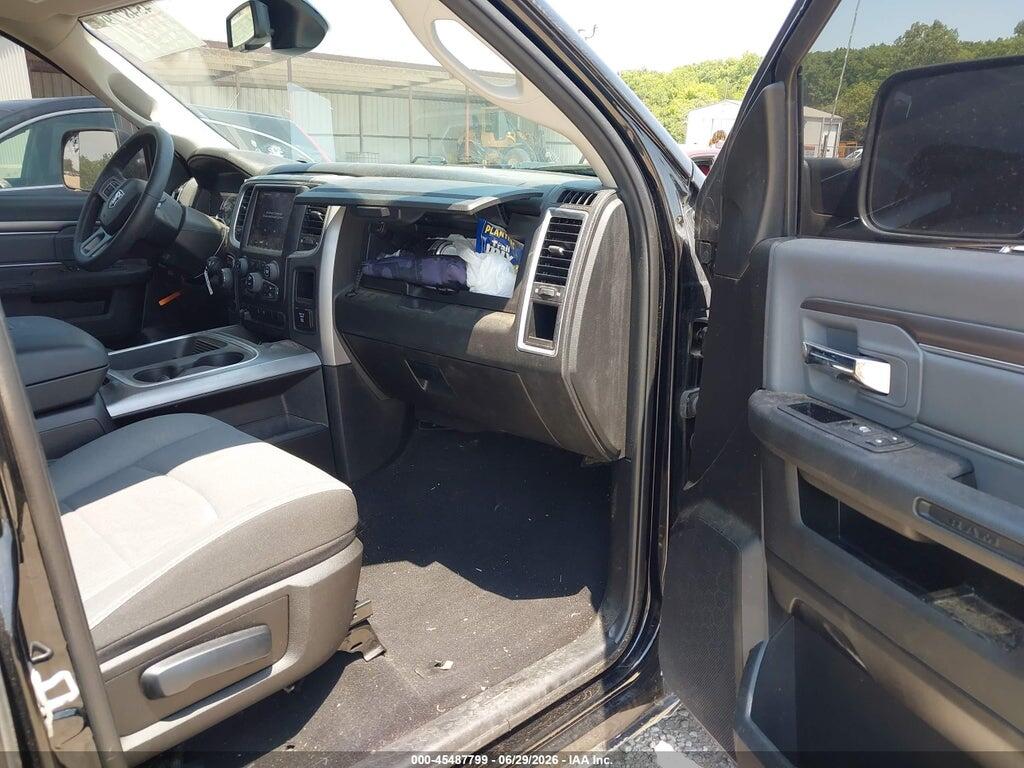 1C6RR7LG6PS575305 2023 RAM 1500 CLASSIC photo no. 5
