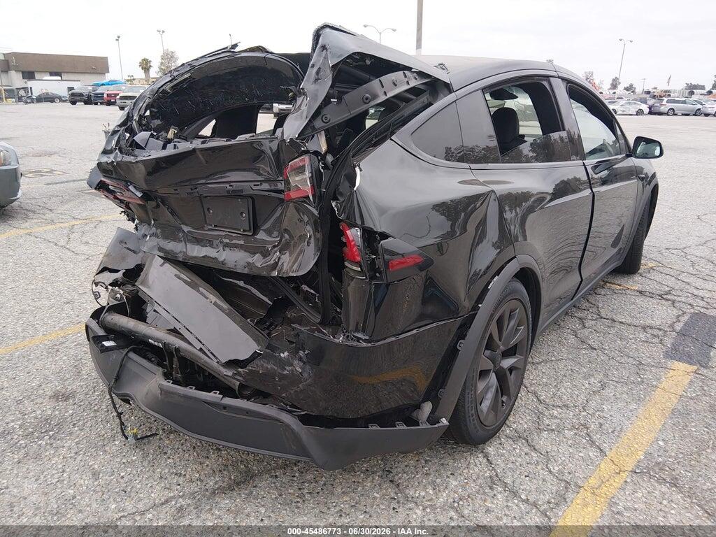 7SAXCDE52PF427132 2023 TESLA MODEL X photo no. 4