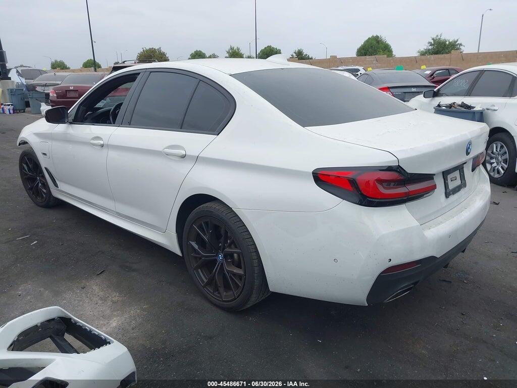 WBA13AG08PCM25608 2023 BMW 530E photo no. 3