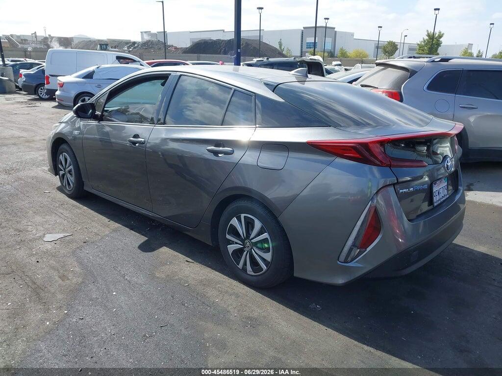 JTDKARFPXJ3081197 2018 TOYOTA PRIUS PRIME photo no. 3