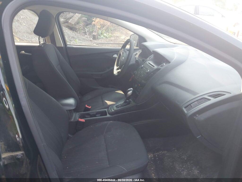 1FADP3F21GL312995 2016 FORD FOCUS photo no. 5