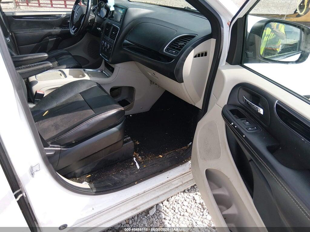 2C4RDGCG5KR591433 2019 DODGE GRAND CARAVAN photo no. 5