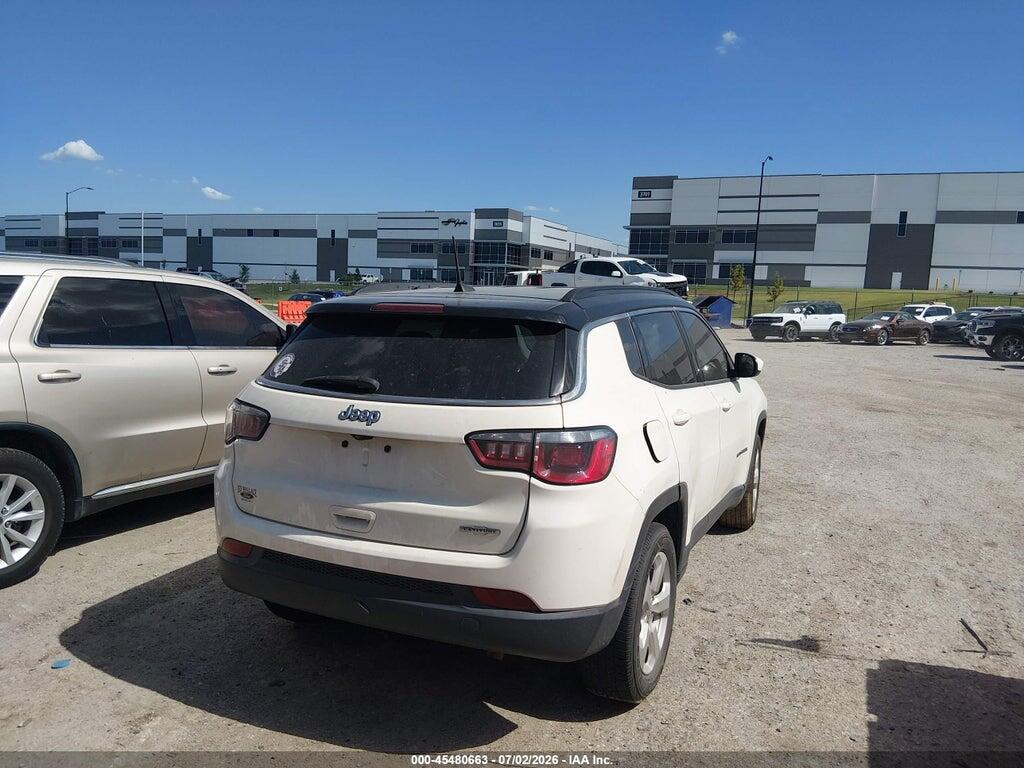 3C4NJCBB2JT256972 2018 JEEP COMPASS photo no. 4