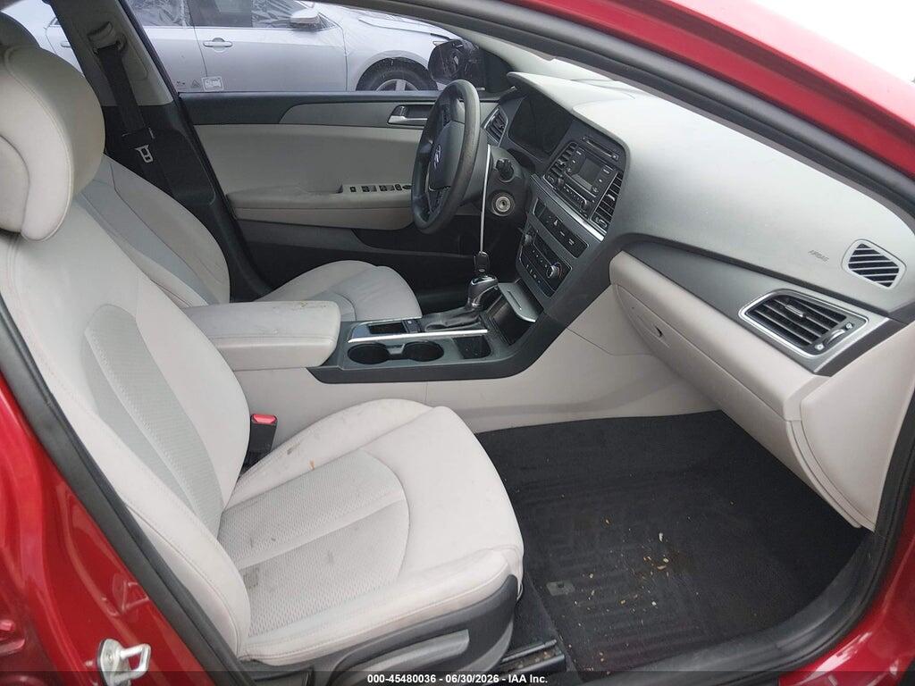 5NPE24AF3HH562824 2017 HYUNDAI SONATA photo no. 5