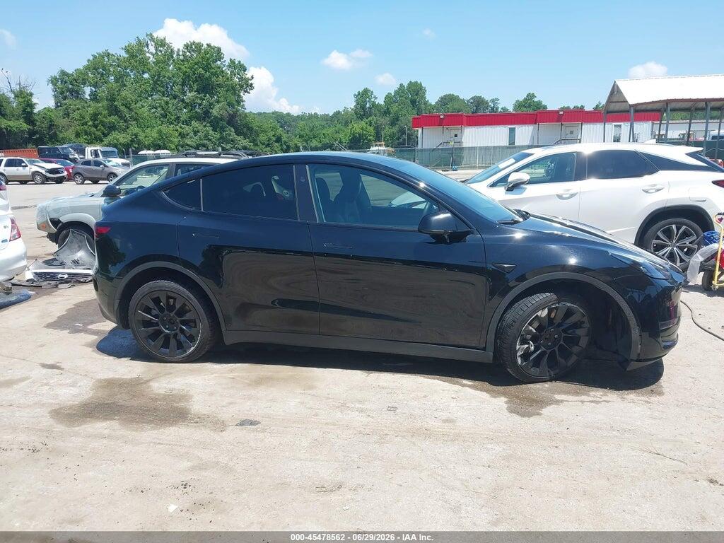7SAYGDEE0RA214902 2024 TESLA MODEL Y photo no. 12