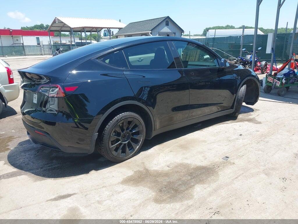 7SAYGDEE0RA214902 2024 TESLA MODEL Y photo no. 4