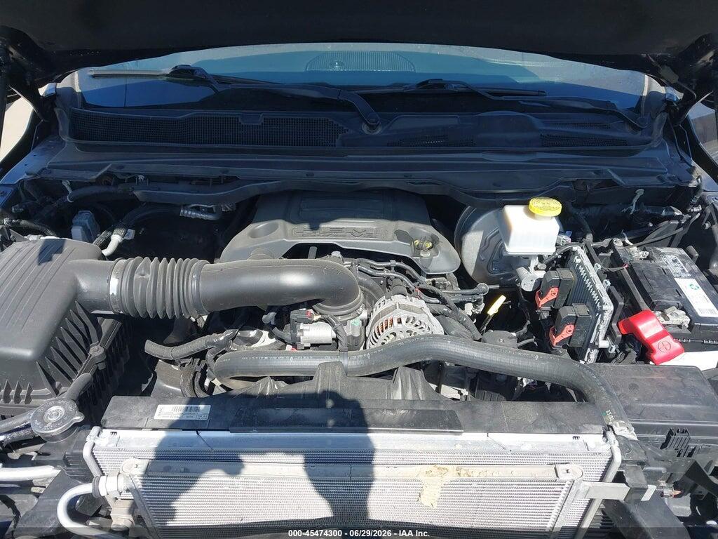 1C6SRFLT1KN791806 2019 RAM 1500 photo no. 10