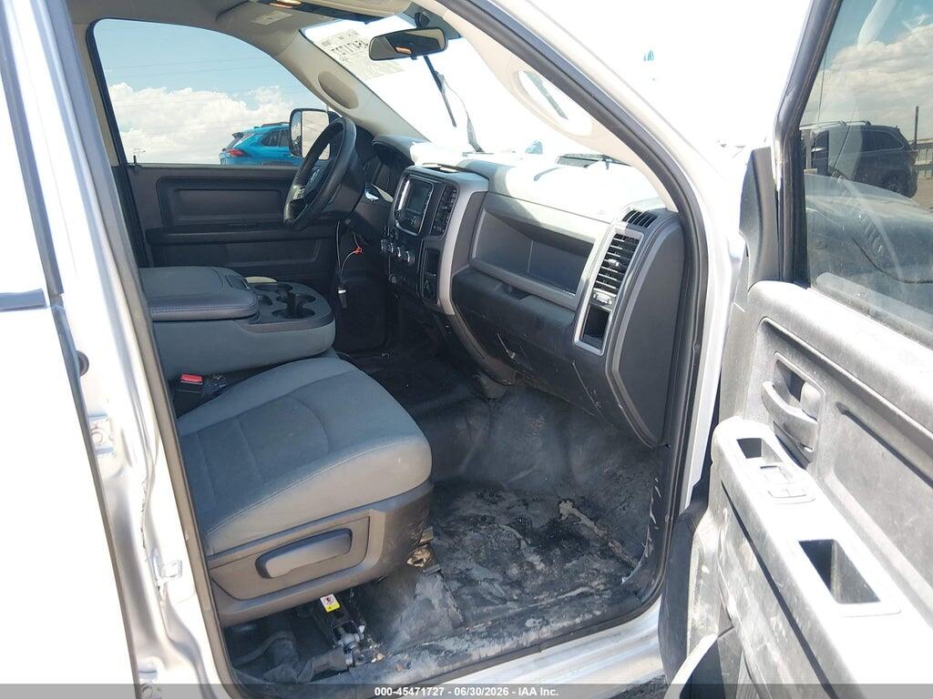 1C6RR7KG3HS570923 2017 RAM 1500 photo no. 5
