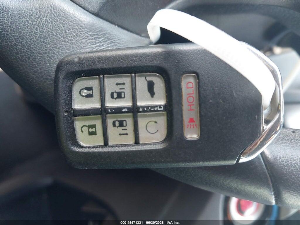 5FNRL6H88PB045646 2023 HONDA ODYSSEY photo no. 11