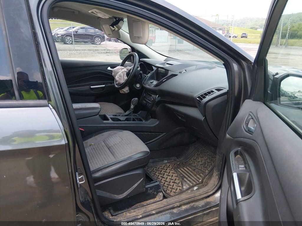 1FMCU9GD2HUC21114 2017 FORD ESCAPE photo no. 5