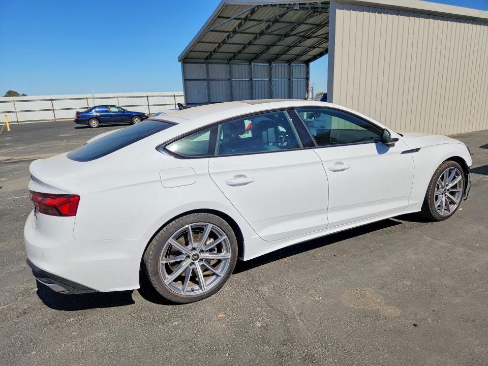 2025 AUDI A5 PREMIUM 45 — Фото 3 из 13