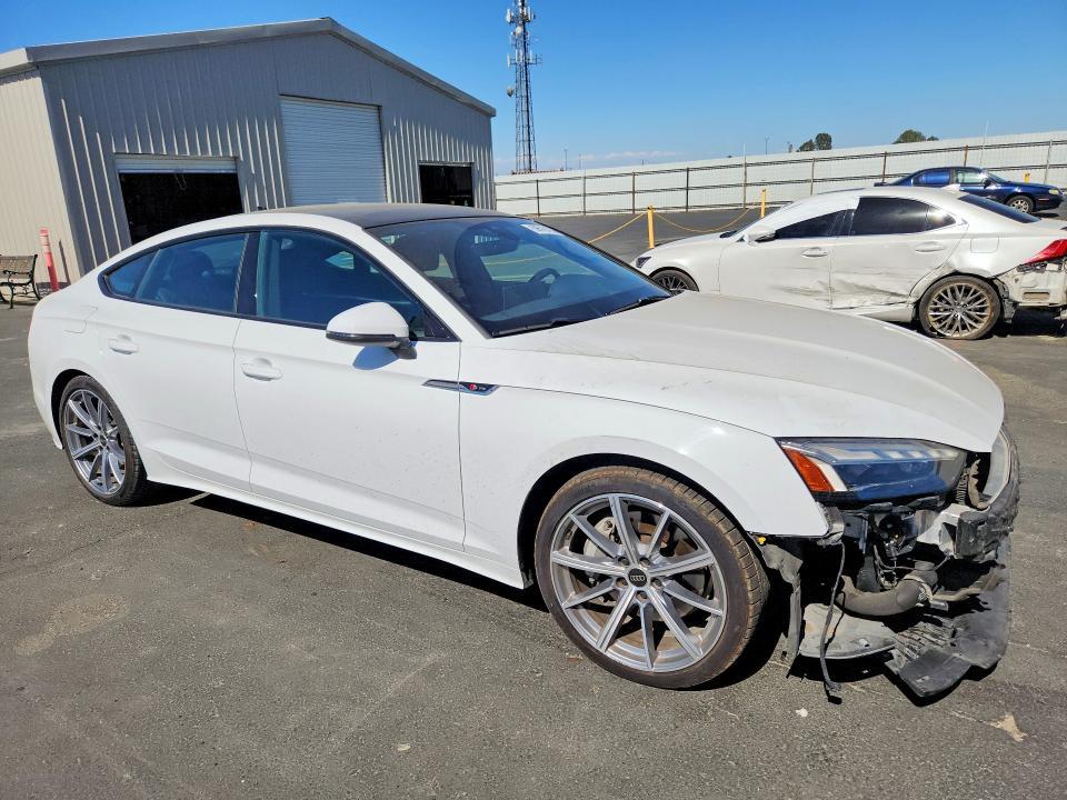 2025 AUDI A5 PREMIUM 45 — Фото 4 из 13