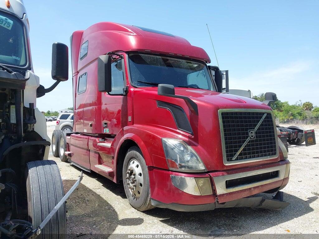 4V4NC9EH3GN949625 2016 VOLVO VN photo no. 1