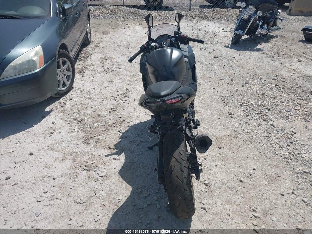 ML5EXGH18TDA93433 2026 KAWASAKI EX500 photo no. 6