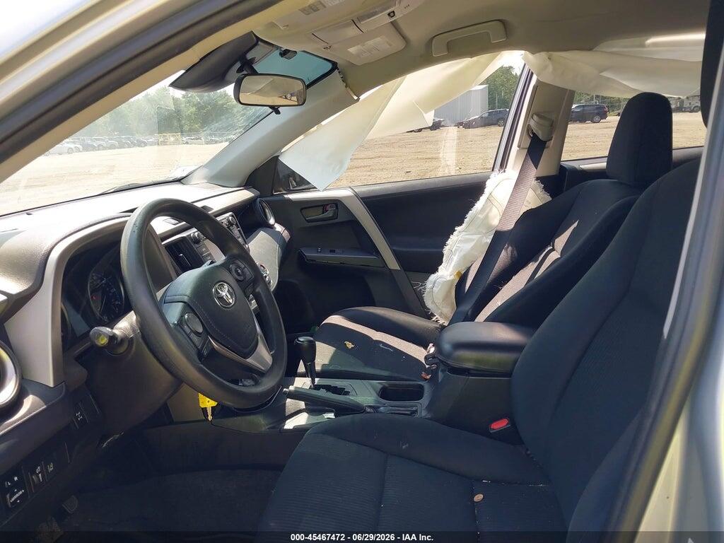 2T3BFREV8HW569847 2017 TOYOTA RAV4 photo no. 5
