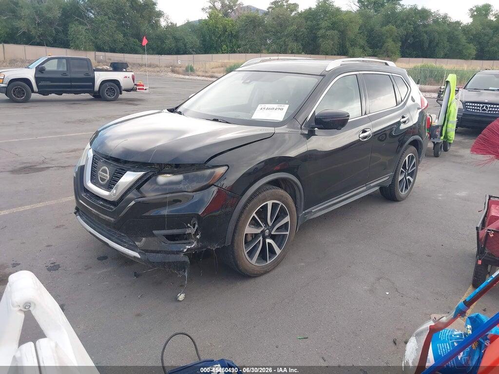 JN8AT2MT4HW146040 2017 NISSAN ROGUE photo no. 2