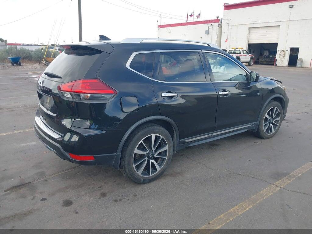 JN8AT2MT4HW146040 2017 NISSAN ROGUE photo no. 4