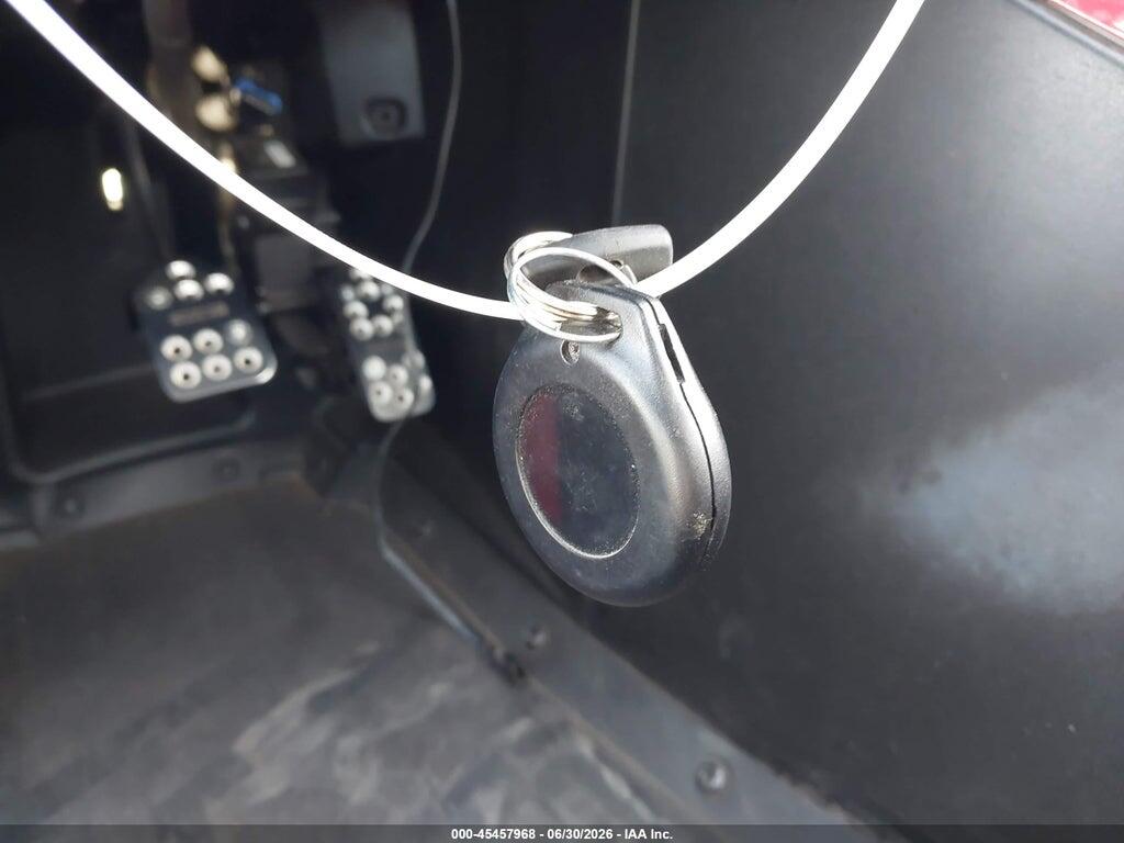 57XAALHB1R8162900 2024 POLARIS SLINGSHOT photo no. 10