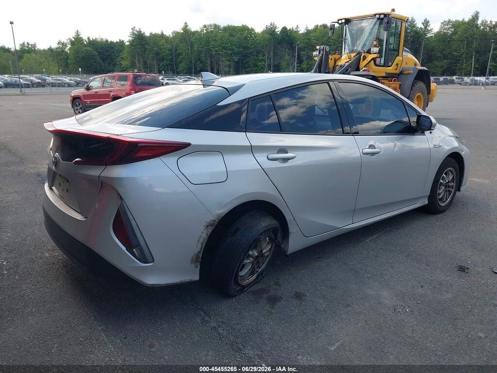 JTDKARFP9J3095544 2018 TOYOTA PRIUS PRIME photo no. 4
