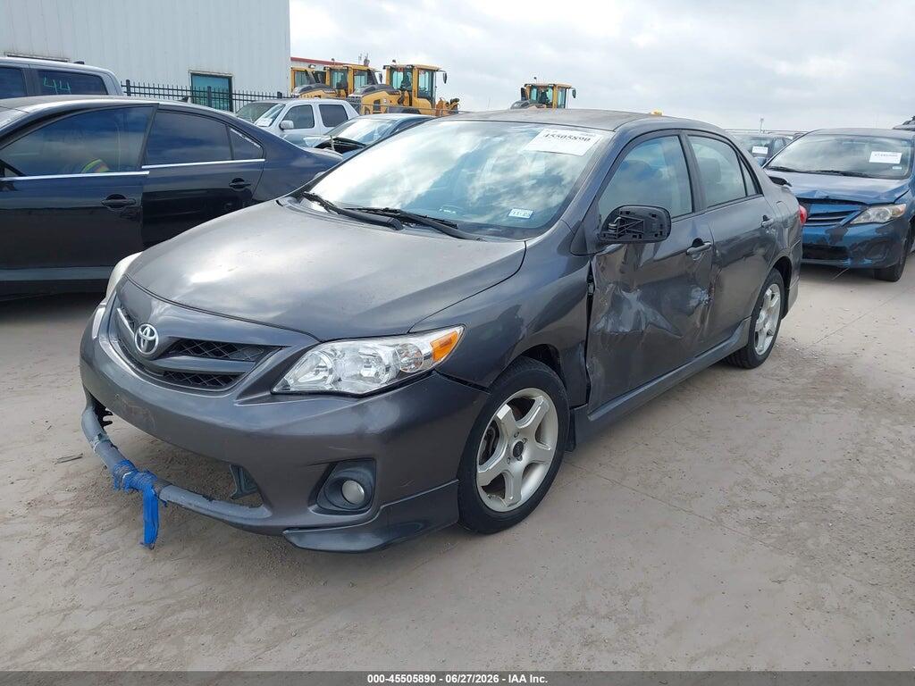 5YFBU4EE0CP028609 2012 TOYOTA COROLLA photo no. 2