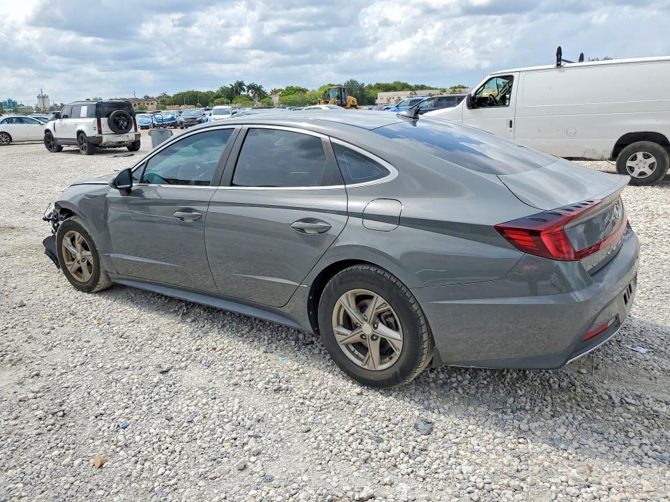 2021 HYUNDAI SONATA SE — Фото 2 из 12