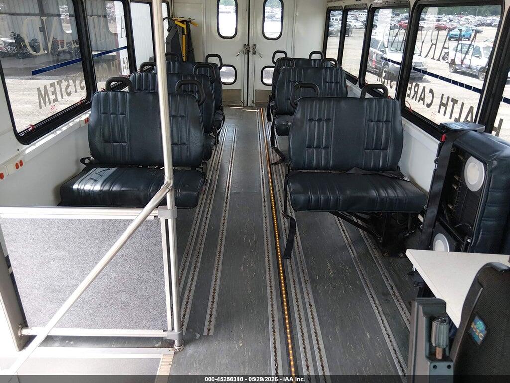 4UZADEDTXDCBW8662 2013 FREIGHTLINER CHASSIS photo no. 8