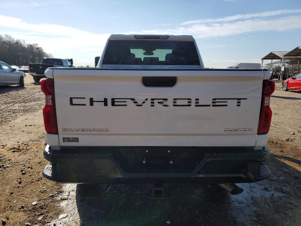2024 CHEVROLET SILVERADO — Фото 6 из 12