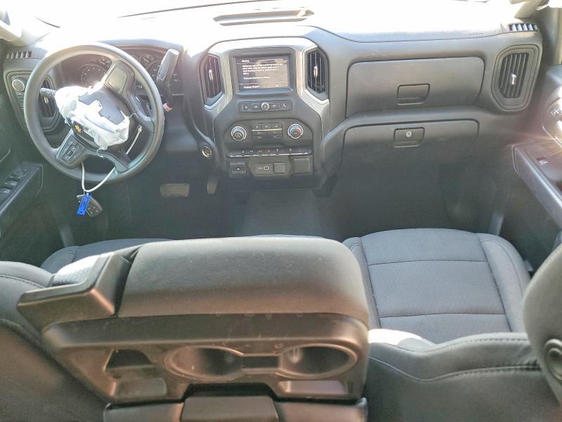 2024 CHEVROLET SILVERADO — Фото 8 из 12