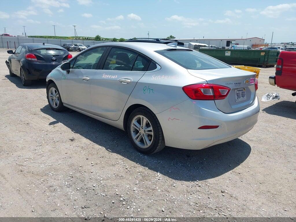 1G1BE5SM7J7233379 2018 CHEVROLET CRUZE photo no. 3