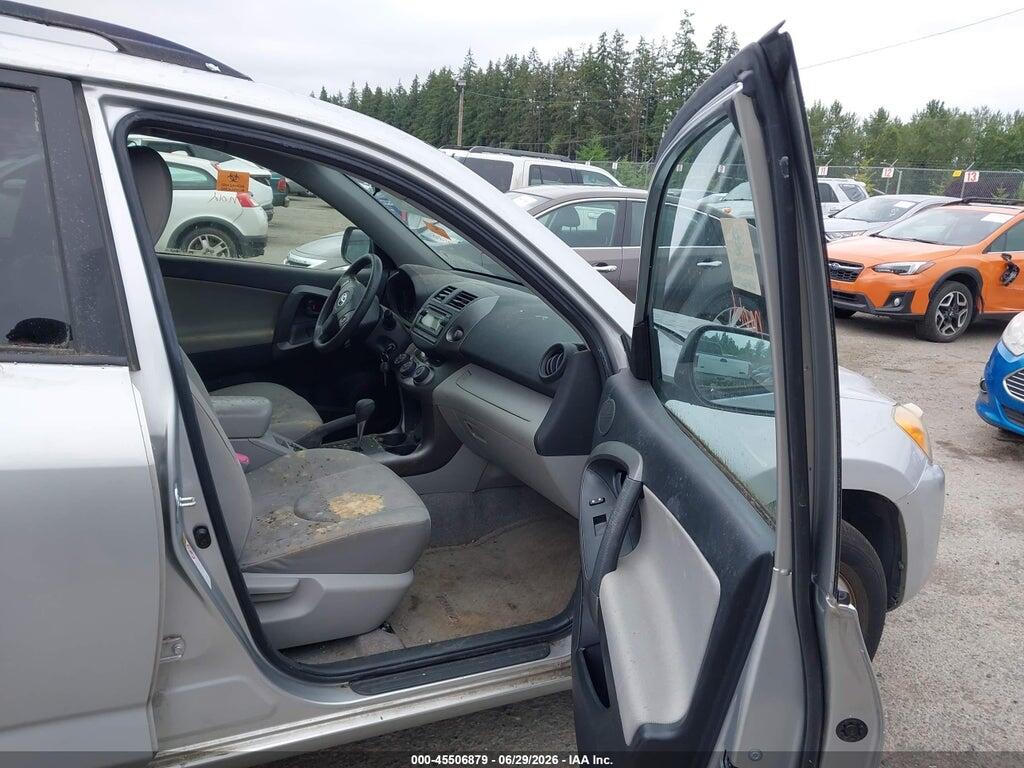 JTMBK4DVXCD018812 2012 TOYOTA RAV4 photo no. 5