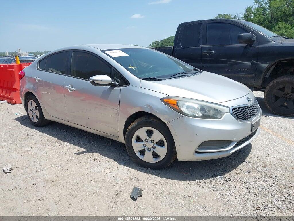 KNAFX4A69F5263127 2015 KIA FORTE photo no. 1