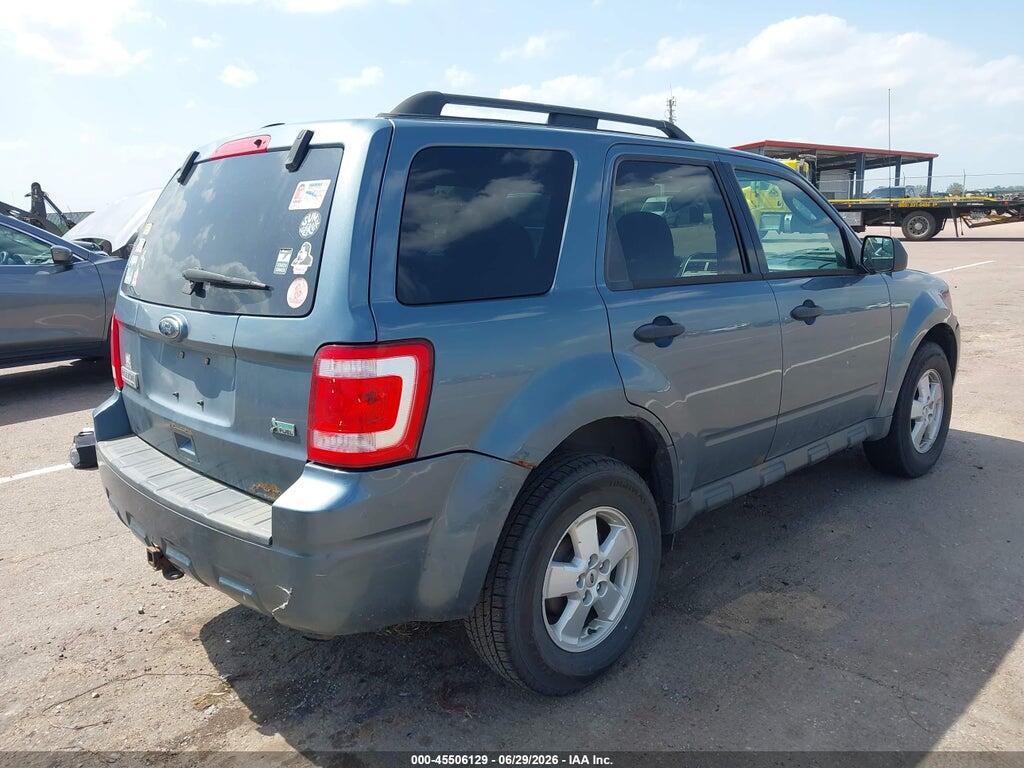 1FMCU0DG9AKC67583 2010 FORD ESCAPE photo no. 4