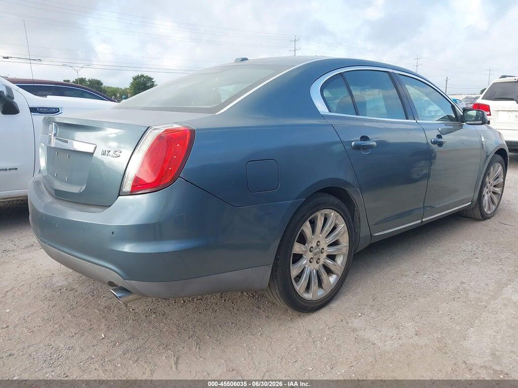1LNHL9DR8AG602706 2010 LINCOLN MKS photo no. 4