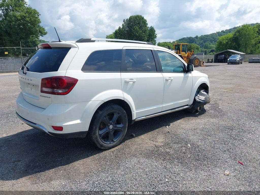 3C4PDCGB0LT270025 2020 DODGE JOURNEY photo no. 4