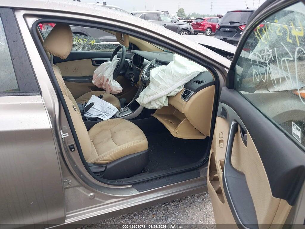 5NPDH4AE4CH081202 2012 HYUNDAI ELANTRA photo no. 5