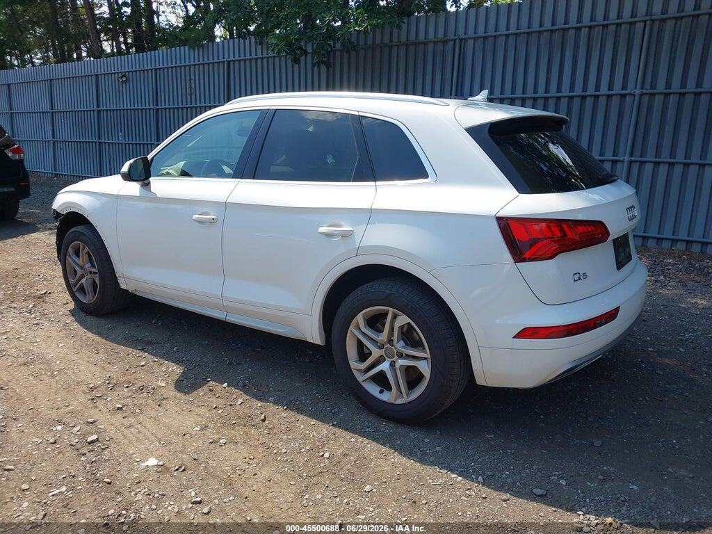WA1ANAFYXK2135819 2019 AUDI Q5 photo no. 3