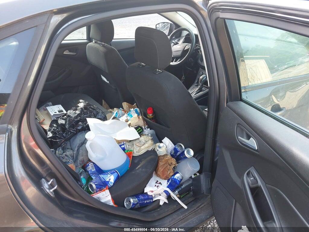 1FADP3F26JL315639 2018 FORD FOCUS photo no. 8