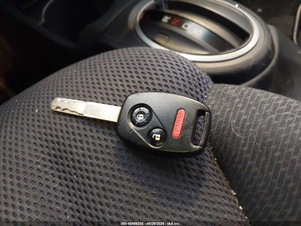 JHMGE8H66DC023809 2013 HONDA FIT photo no. 11