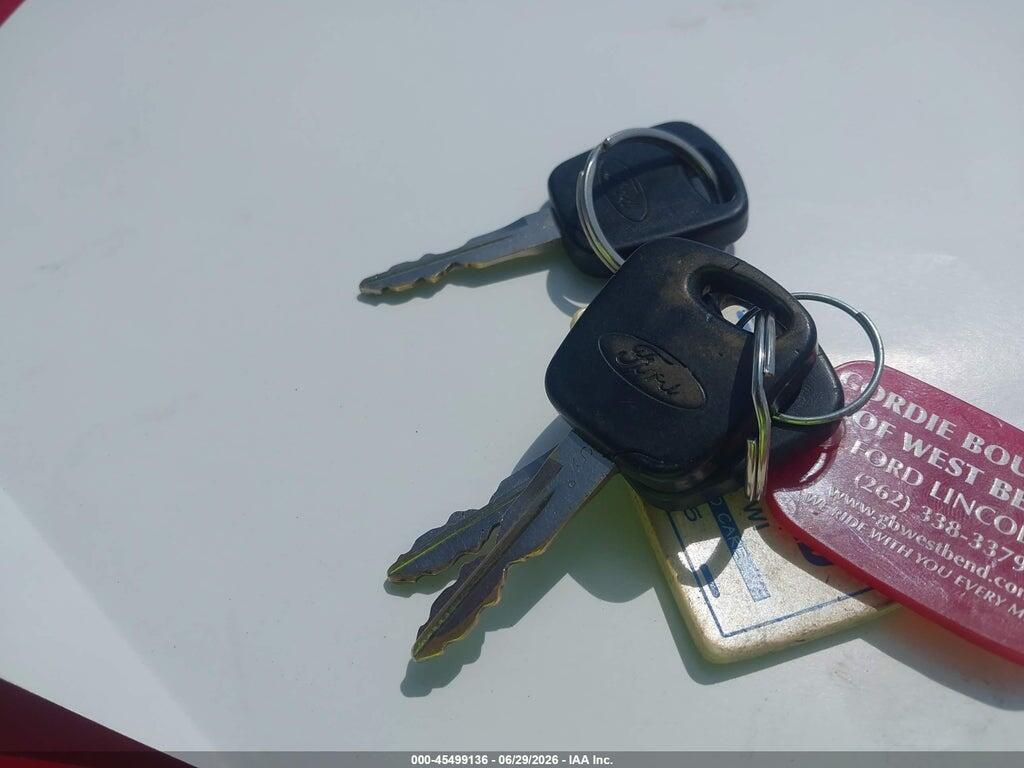 1FTYR10V7YPA96903 2000 FORD RANGER photo no. 11