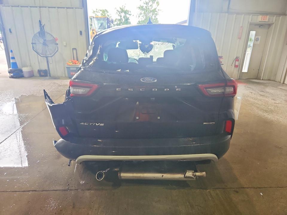 2024 FORD ESCAPE ACTIVE — Фото 6 из 14