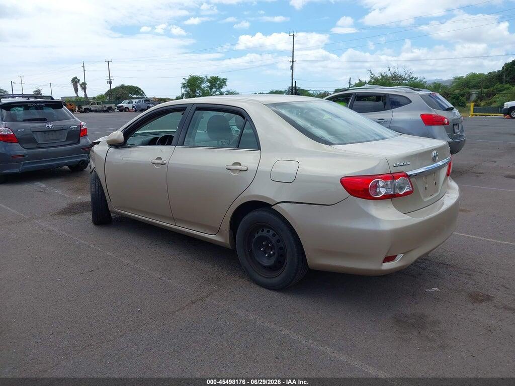 2T1BU4EE5DC991264 2013 TOYOTA COROLLA photo no. 3